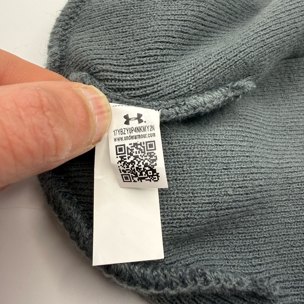 Under Armour Charcoal Knit Cap Unisex - Picture 7 of 7